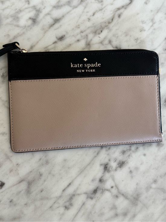 kate spade Handbags - Kate Spade Staci Medium Bicolor Leather L Zip Wristlet Black Beige NWOT